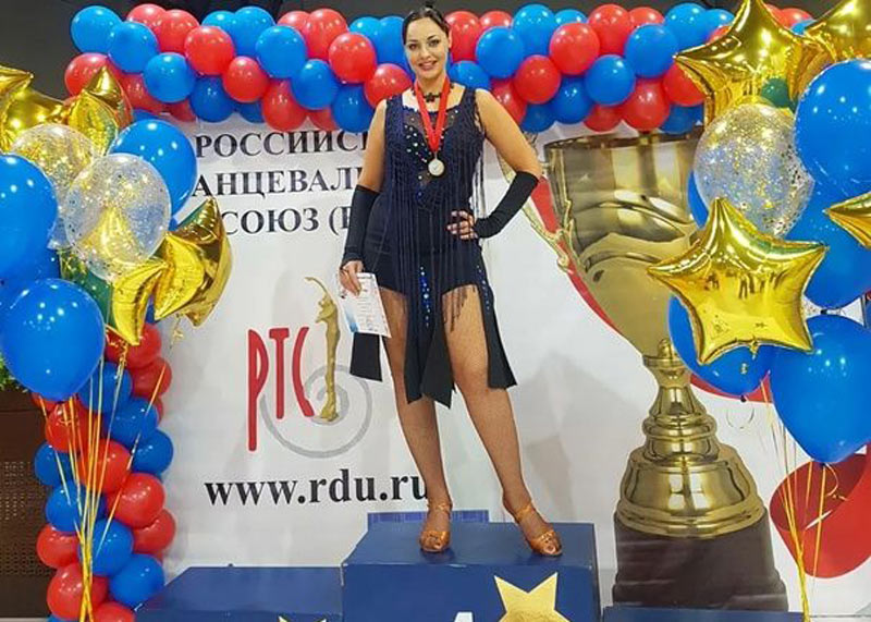 Т. Веденеева – победительница конкурсов парикмахерского искусства и спортивных танцев.